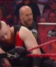 WWE_Raw_04_24_17_720p_HDTV_H264-XWT_mp40102.jpg